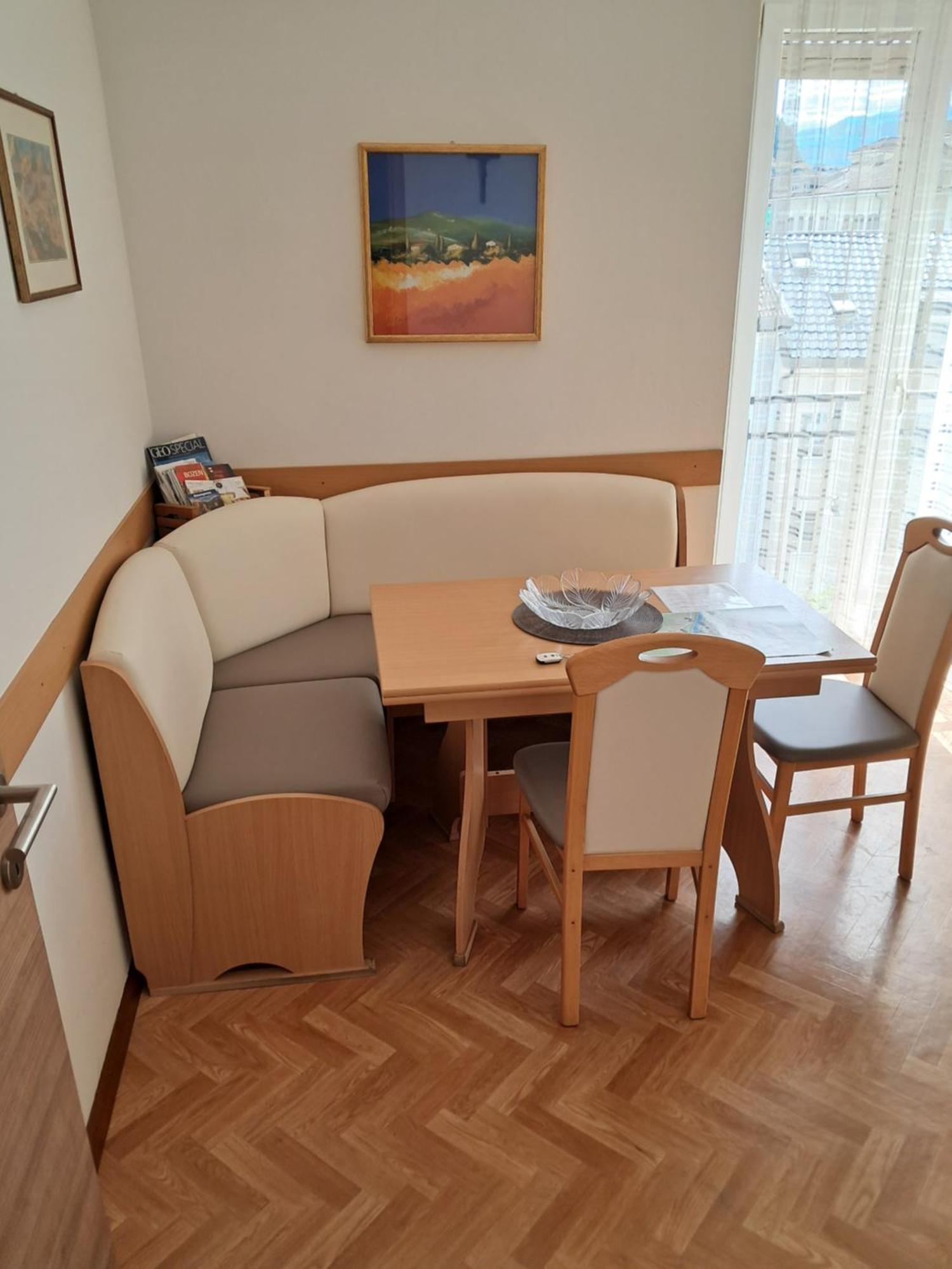 Guesthouse48 Bozen Buitenkant foto