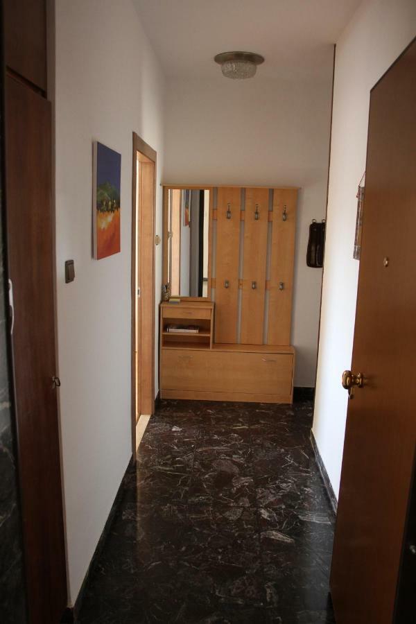 Guesthouse48 Bozen Buitenkant foto